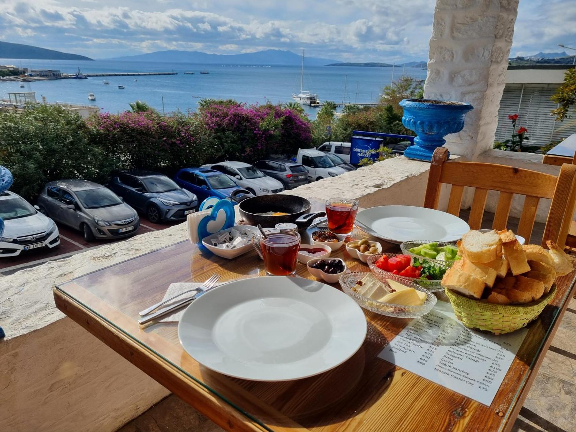 Kumbahce Fethiye Hanim Pansiyon Bodrum Екстериор снимка